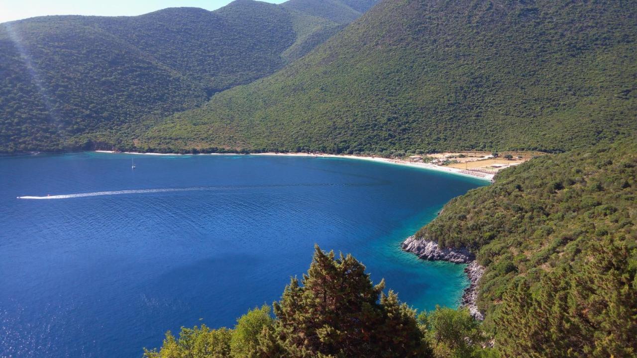 Vila Ponderosa Lixouri Exteriér fotografie