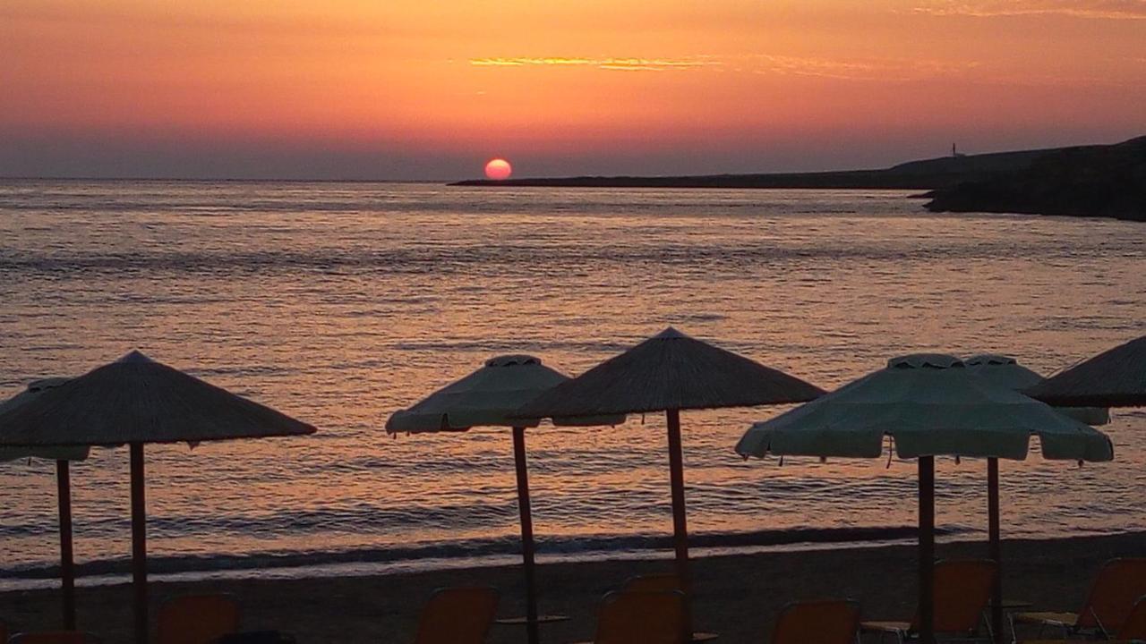 Vila Ponderosa Lixouri Exteriér fotografie