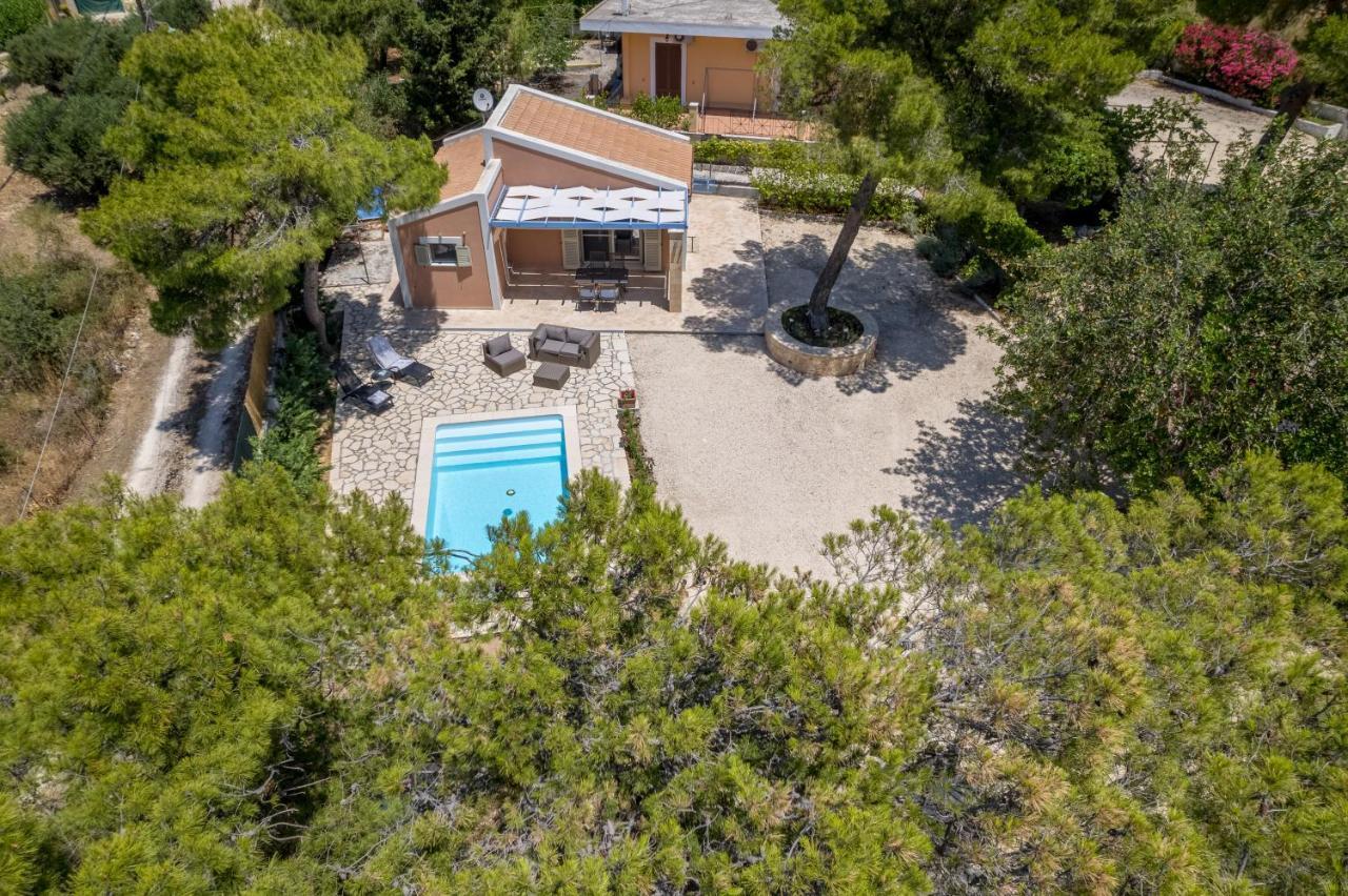 Vila Ponderosa Lixouri Exteriér fotografie