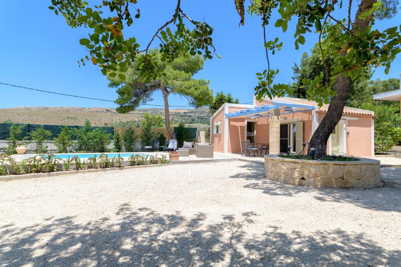 Vila Ponderosa Lixouri Exteriér fotografie